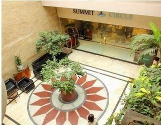 Summit Circle Cebu1