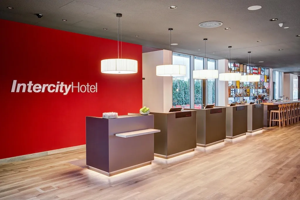 IntercityHotel Frankfurt Hauptbahnhof Sud1