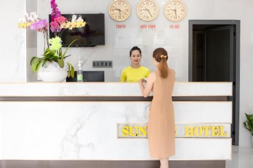 Sunrise Hotel Ha Tien0