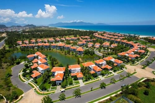 The Ocean Villas0