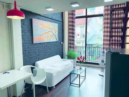 May - DUPLEX SKY VIEW 01 - 31