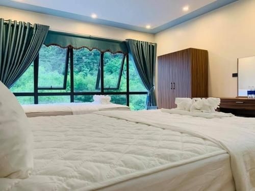 Diamond Home1