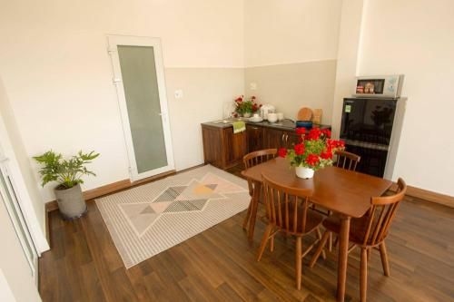 Chiến Mã Hotel (Binmi House)2