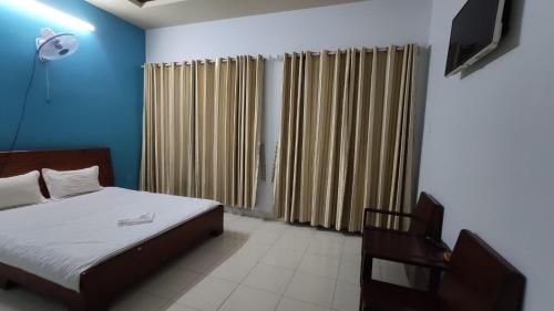 Ha Long Hostel2