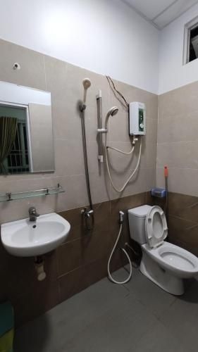 Ha Long Hostel3