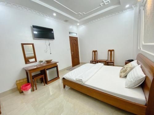 Lee Hotel3