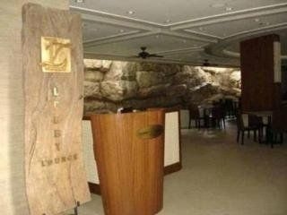 Crown Regency Resort and Convention Center3