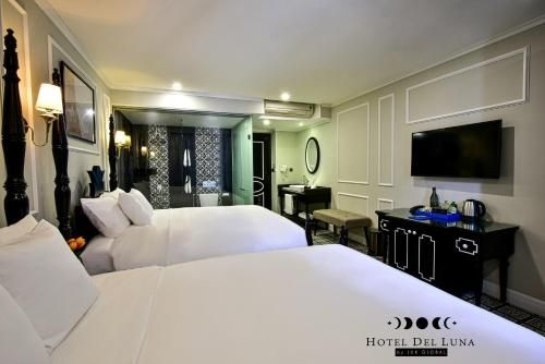 Hotel Del Luna3