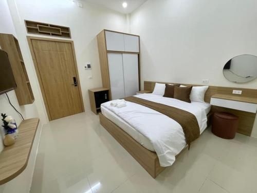 GREEN HOTEL3