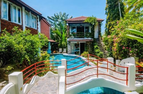 Le Dust Villa (Le Dust Home)0