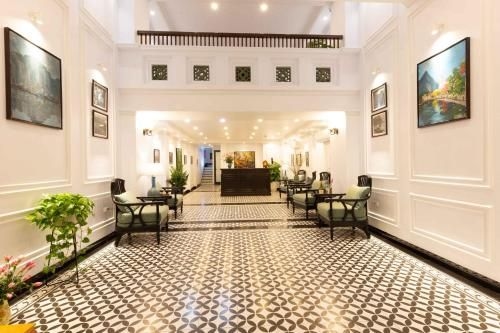 Paddy Hotel2