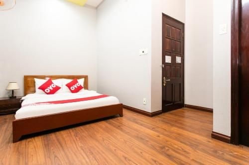 Honey Hotel4