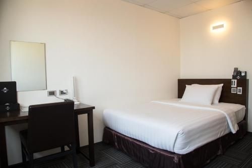 โรงแรมซากุระ 3 (SAKURA HOTEL 3)3