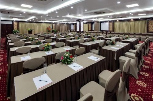 โรงแรมเซ็นเตอร์ บัค นิงห์ (Center Hotel Bac Ninh)2