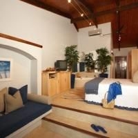 Coco De Mer And Black Parrot Suites4