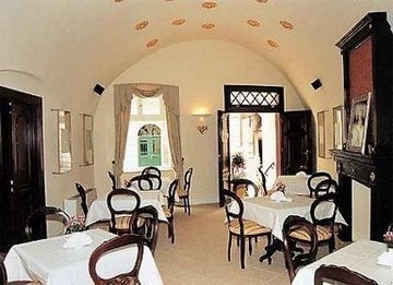 Hotel Amadeus0