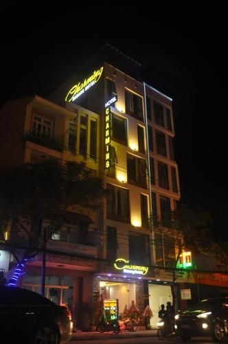 Charming Danang Hotel3
