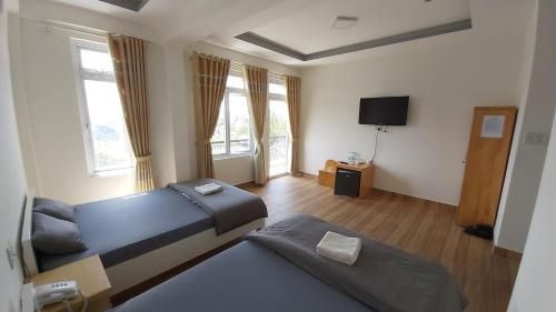 Duy Hotel1
