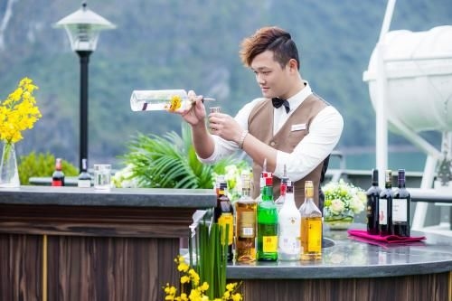 Era Cruises Halong (Era Cruises)2
