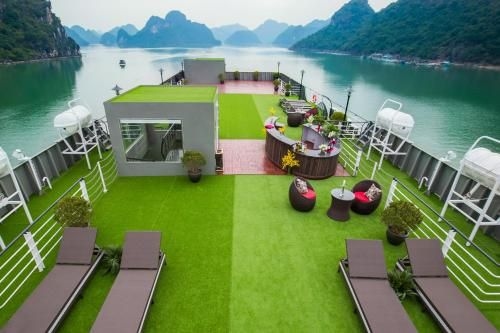 Era Cruises Halong (Era Cruises)1