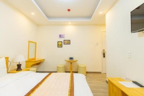 The Grace Hotel3