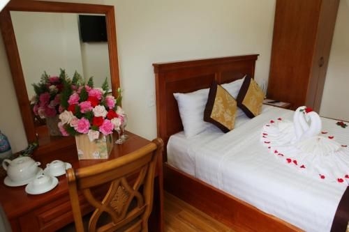 โรงแรมฮองตุง (Hong Tung Hotel)1