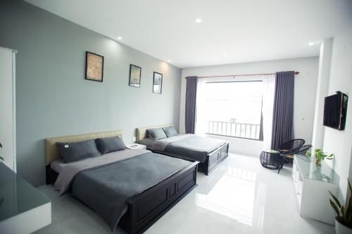 Lalaland Hostel0