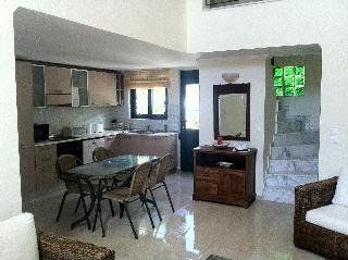 Villa Olympia1