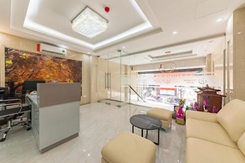 EVEREST HOTEL2