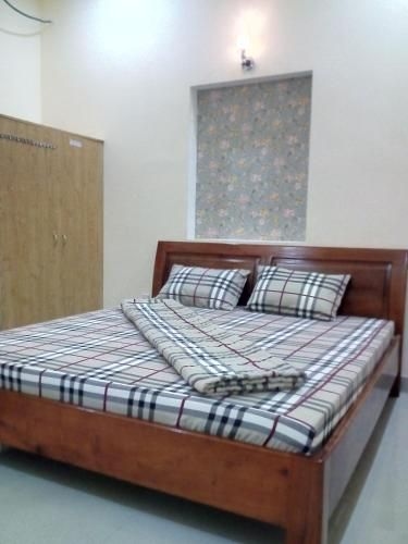 Motel 5294