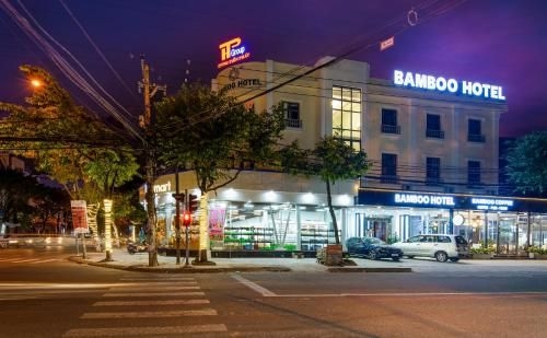 Bamboo Hotel4