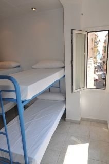 Bedcelona Barceloneta Beach Club & Rooms3