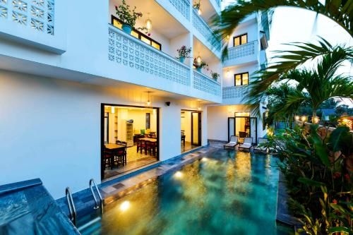 Cilantro Villa0