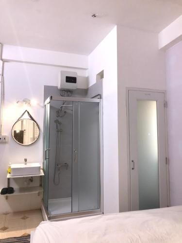 The Nineties Hostel1