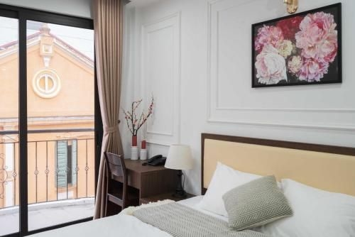 โรงแรมชาร์มมิ่งมูน (Charming Moon Hotel)3