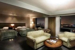 โรงแรมอินเตอร์ เบอร์โก วอนจู (Hotel Inter-Burgo Wonju)1
