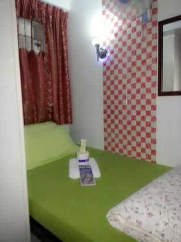 ดัตช์ โฮสเทล (Dutch Hostel)1