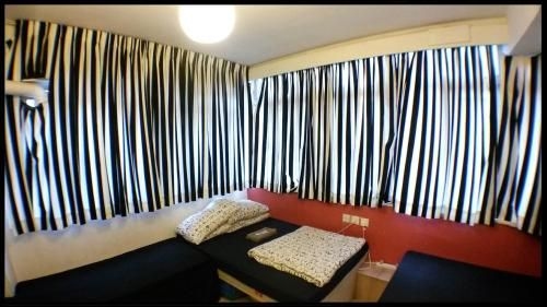 Micro Hotel4
