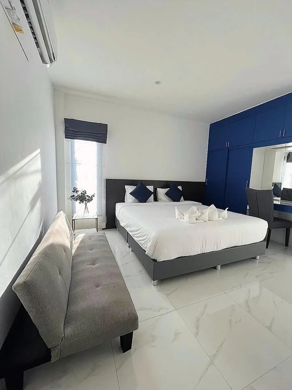 A Day Hotel Roi Et1