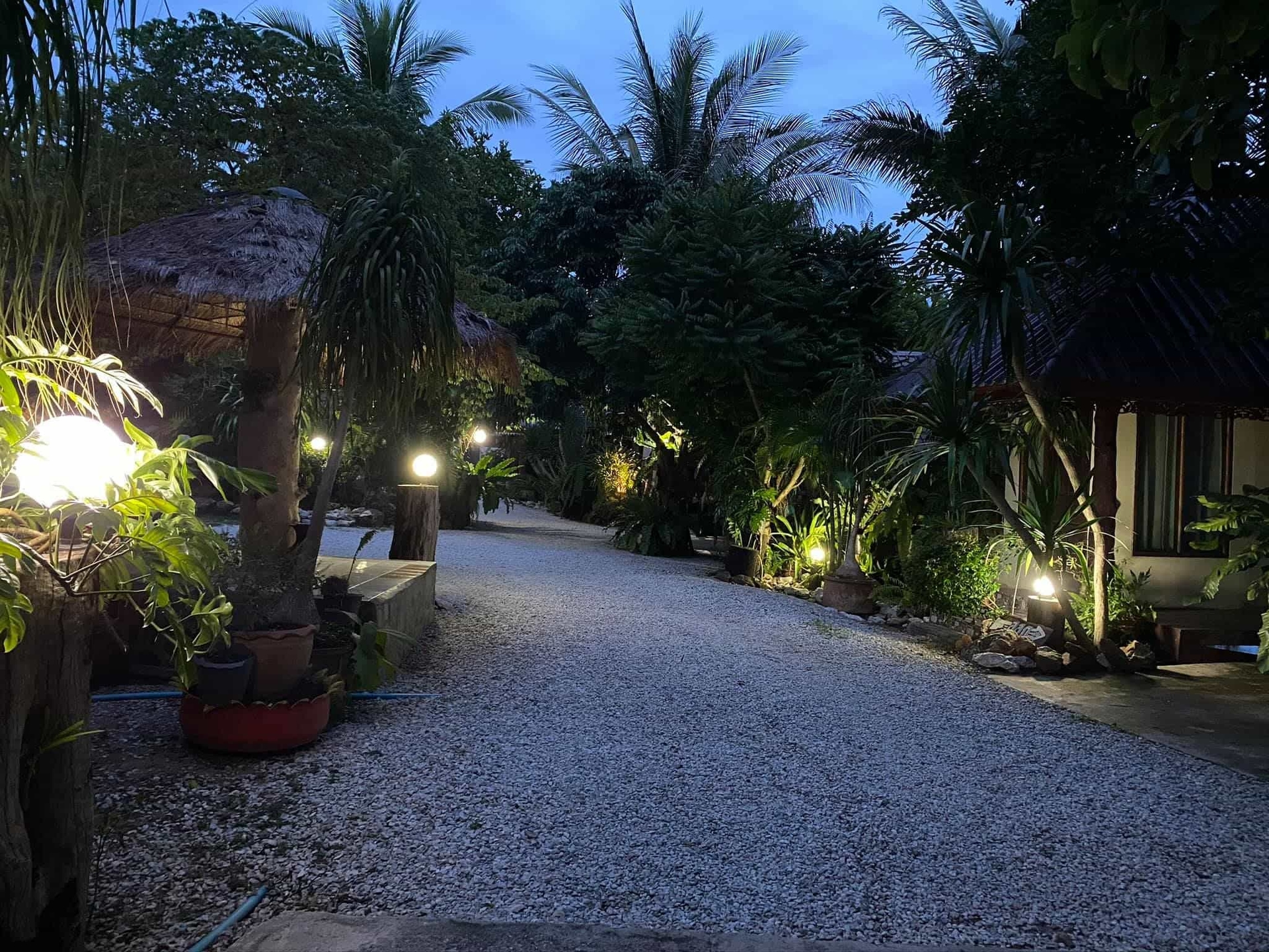 Huai Khot Resort Uthai Thani1