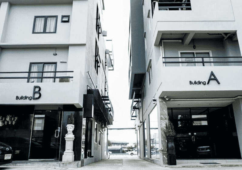 B-Black Residence4