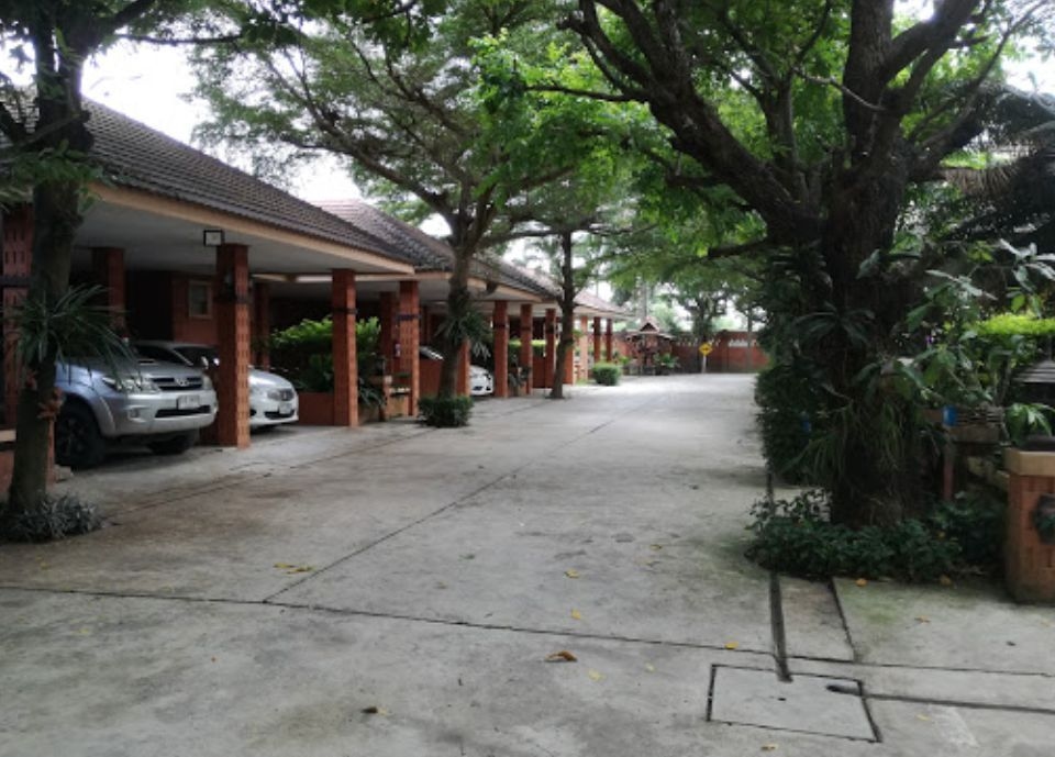 Lanna Resort Chachoengsao2