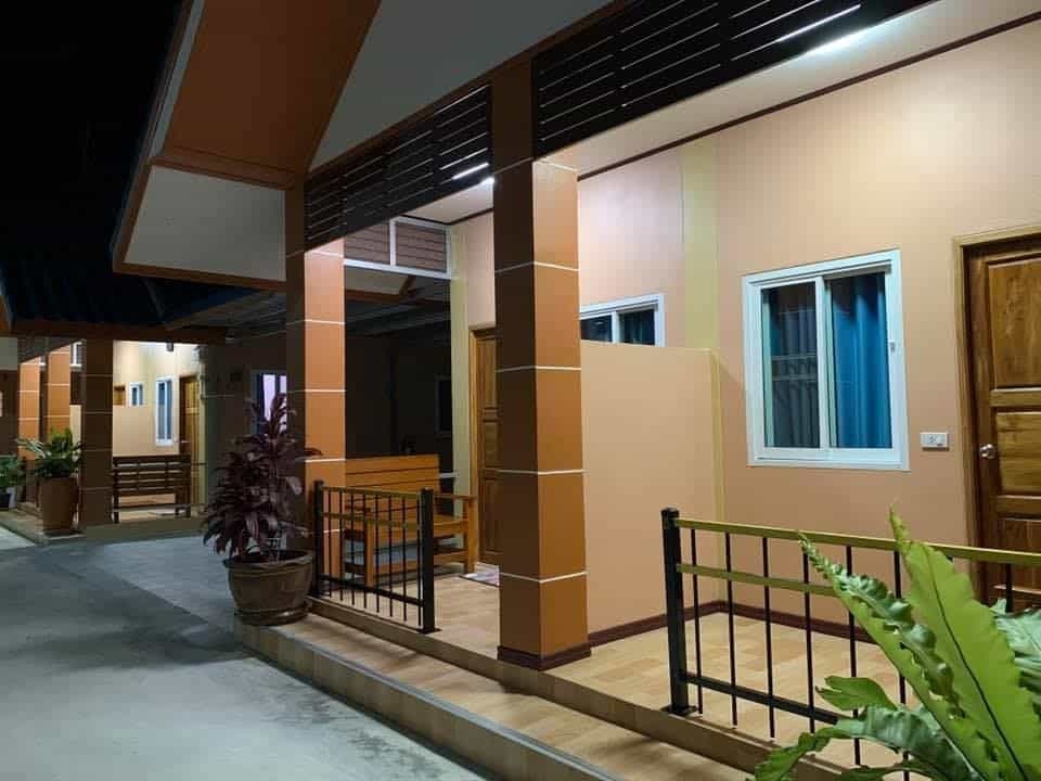 Pop Homestay&Resort Chumphuang2