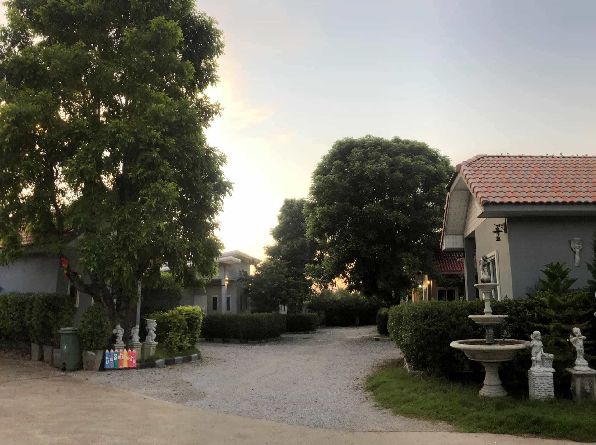 Ray House Resort4