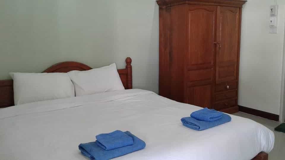 Plem Place Nakhon Thai1