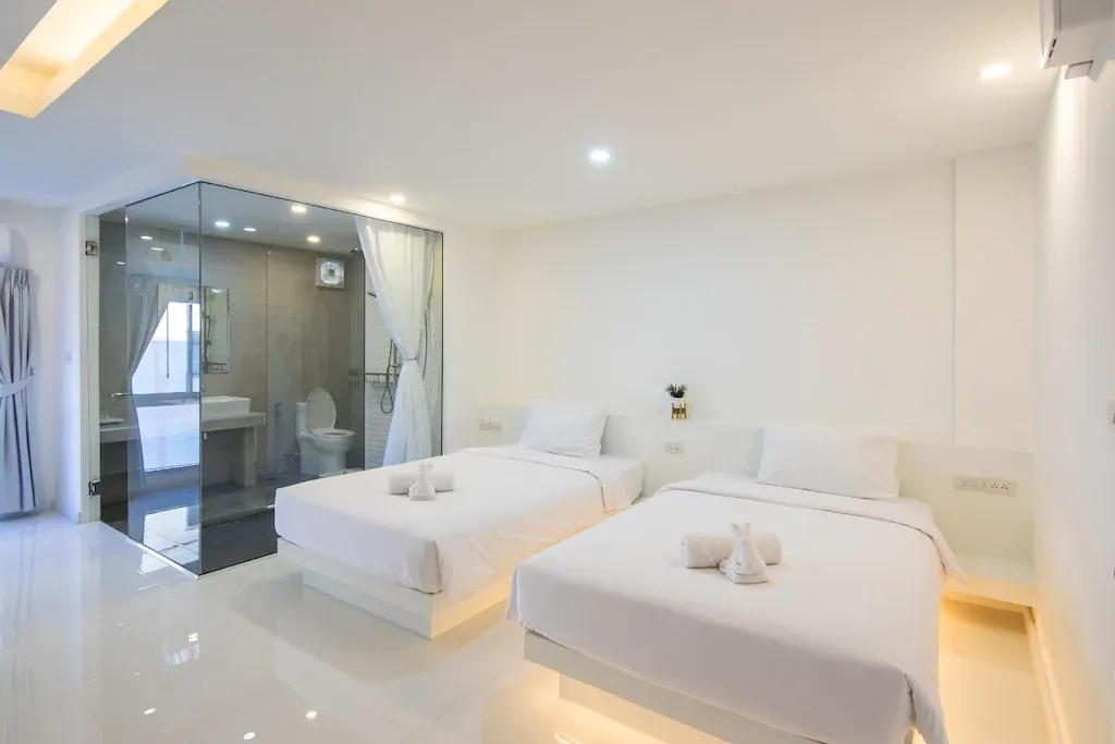 เดอะ ไวท์ โฮเทล บาย เจริญศรี (The White Hotel By Charoensri)4