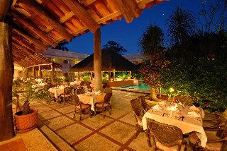 Villas Arqueologicas Uxmal3