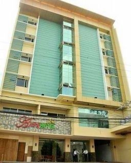 Andy Hotel2