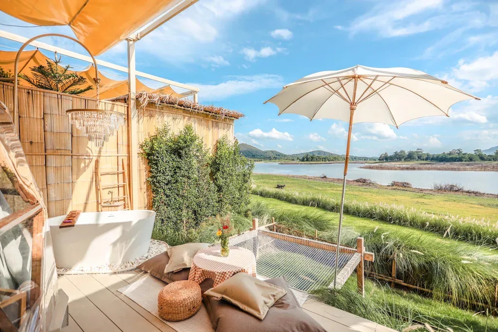 พันดาว 1,000 ดาว - วิลล่าหรูสไตล์แกลมปิ้ง (PhanDao 1000 Stars - Luxurious Glamping Villa)2