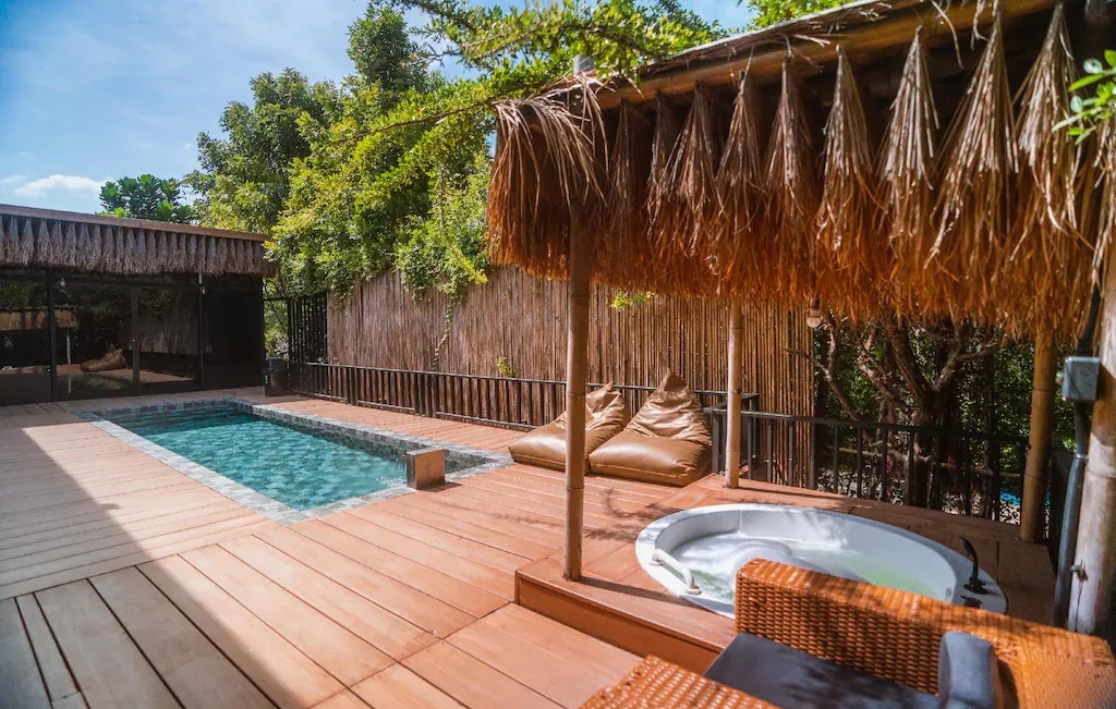 เดอะ พูล วิลล่า รีสอร์ท แอนด์ คาเฟ่ บางแสน (The Pool Villa Resort & Cafe Bangsaen)2